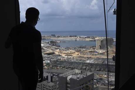 Explosões em Beirute deixam mais de 200 mortos Explosões em Beirute deixam mais de 200 mortos