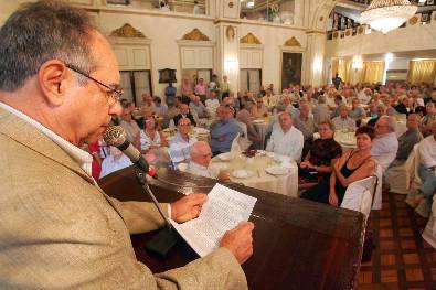 O coronel Carlos Alberto Brilhante Ustra durante homenagem que recebeu em almoço no último dia 25 de janeiro no Clube Militar, no Rio de Janeiro - Foto Fábio Motta - Agência Estado